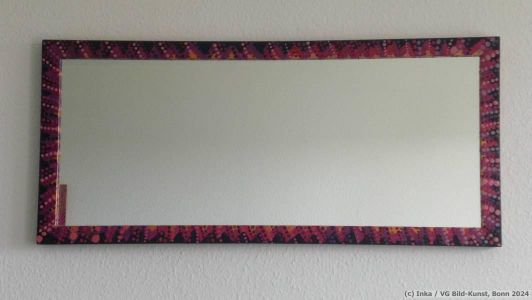 Mirrorframe by Inka